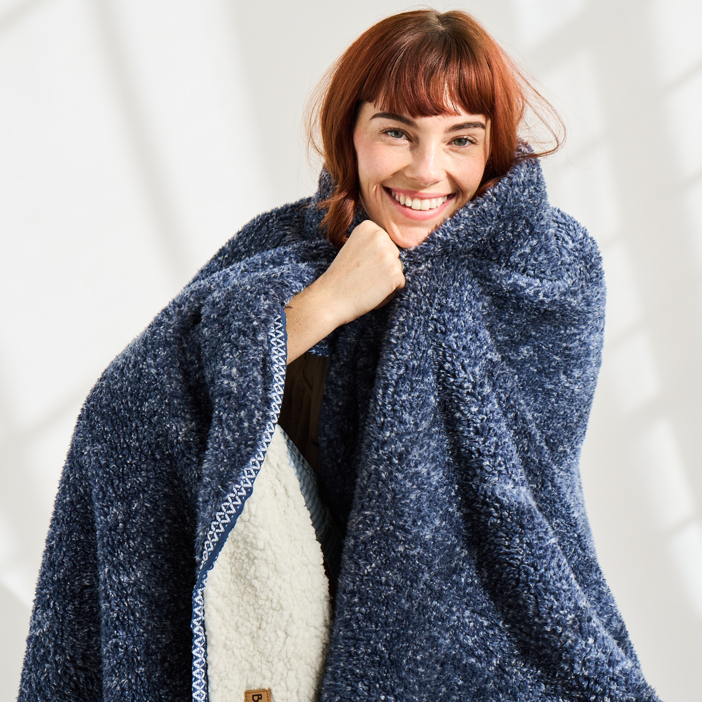 Bearpaw ASHFORD-THROW-DEEP-SEA